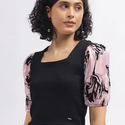 ELLE Square Neck Puff Sleeve Fitted Casual Crop Top-image-15