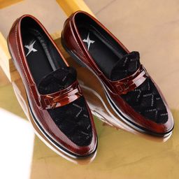 KRAASA Men Embellished Round Toe Lightweight Comfort Insole Suede Loafers-picture-27