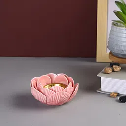 Aura Pink Textured Ceramic Blooming Flower Candle Holder-image-49