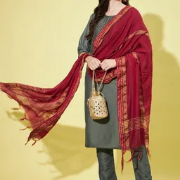 VredeVogel Ethnic Motifs Embroidered Round Neck Thread Work Kurta with Trousers & Dupatta-image-24