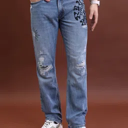 HIGHLANDER Men Straight Fit Mid-Rise Light Fade Medium Shade Mildly Distressed Jeans-image-56