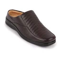 FAUSTO Men Textured Leather Clogs-picture-20