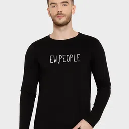 T-SHIRT TRUCK Men Black Typography Raw Edge T-shirt-image-86