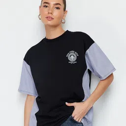 Trendyol Colourblocked Round Neck Applique Cotton T-shirt-image-48