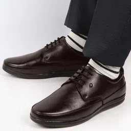 FAUSTO Men Textured Leather Formal Derbys-image-56