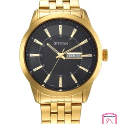 Titan Men Black Dial & Gold Toned Bracelet Style Straps Analogue Watch 1752YM03-15