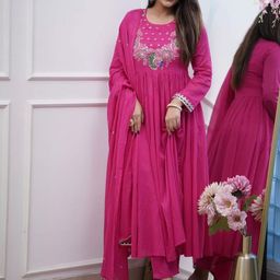 HERE&NOW Women Floral Embroidered Empire Thread Work Kurta with Trousers & With Dupatta-picture-42