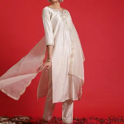 Indo Era Ethnic Motifs Yoke Design Thread Work Kurta With Trousers & Dupatta-17