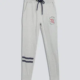 Urbano Juniors Boys Typography Printed Pure Cotton Jogger-image-77