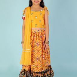 LIL DRAMA Girls Yellow Embellished Sequinned Ready to Wear Lehenga With Choli And Dupatta-image-40