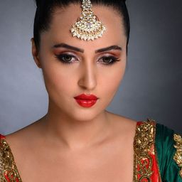 Sukkhi Meenakari Gold-Plated White & Maroon Kundan-Studded & Pearl Beaded Maang Tikka-image-44