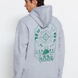 Trendyol Graphic Printed Drop Shoulder Sleeves Hooded Pullover-image-15