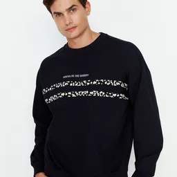 Trendyol Graphic Printed Pullover Sweatshirt-41