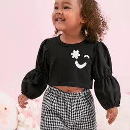 Ninas Boys Top with Shorts-57