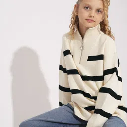 Vero Moda Girls Striped Pullover with Zip Detail Detail-picture-9