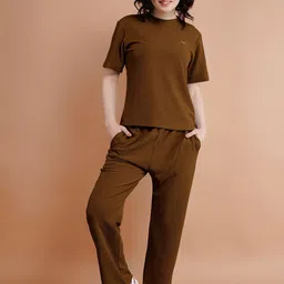 Lugo Round Neck T-Shirt With Trousers-image-93
