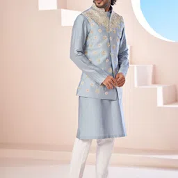 HILO DESIGN Men Floral Embroidered Beads and Stones Kurta with Trousers-picture-25
