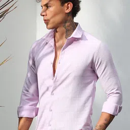 Campus Sutra Men Comfort Spread Collar Solid Casual Shirt-picture-8