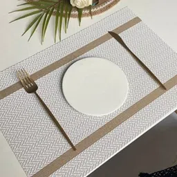 MONKDECOR 6 Pieces White Striped  Table Placemats-0