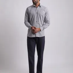 Streaks & Crosses Men Comfort Grid Tattersall Checks Opaque Checked Casual Shirt-image-72