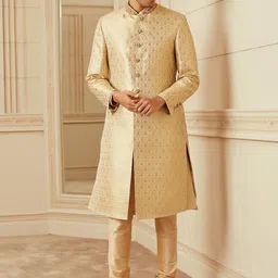 Tasva Men Golden Woven Design Zardozi Embroidered Detail Sherwani Set-picture-31