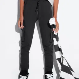 Mango Kids Boys Charcoal Grey Solid Cotton Sustainable Cargo Joggers-image-23