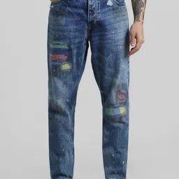 Jack & Jones Men Erik Relaxed Fit Mildly Distressed Heavy Fade Stretchable Jeans-picture-9
