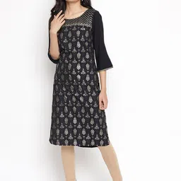 AURELIA Women Black & Silver-Toned Ethnic Motifs Printed Flared Sleeves Kurta-image-12