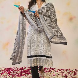 Indo Era Women Printed Regular Thread Work Pure Cotton Kurta with Trousers & With Dupatta-58