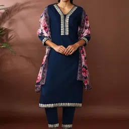Jaipur Kurti Embroidered V-Neck Straight Kurta With Trousers And Dupatta-image-64