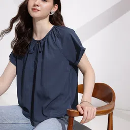 encore by INVICTUS Extended Sleeves Top-image-69