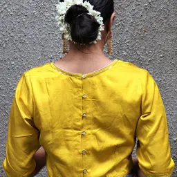Chidiyaa Women Yellow Embroidered Silk Saree Blouse-16