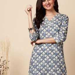 antaran Floral Print Cotton Top-image-87