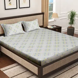 KLOTTHE White Geometric Printed Pure Cotton 400 TC King Bedsheet With 2 Pillow Covers-picture-33