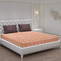 Monte Carlo Peach-Coloured & White Geometric 130 TC King Bedsheet With 2 Pillow Covers-image-5