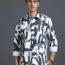 THREE DAYS Abstract Printed Spread Collar Comfort Shirt-image-97