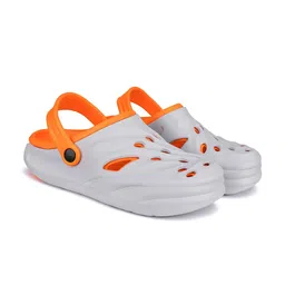 BERSACHE Men Self Design Clogs image 1