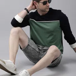 The Roadster Lifestyle Co Men Black  Green Colourblocked Pure Cotton T-shirt-image-27