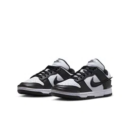 Nike Women Dunk Low Twist Sneakers-picture-44