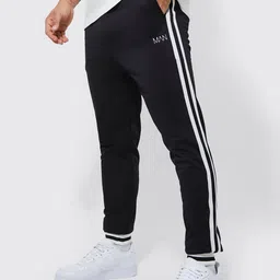 boohooMAN Slim Fit Joggers-image-2