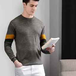 INVICTUS Men Grey Melange Solid Acrylic Pullover With Stripes Detail-image-17