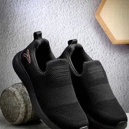 Action Men Mesh Running Non-Marking Shoes-image-90