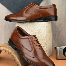 HERE&NOW Men Tan Brown Textured Formal Brogues-image-100