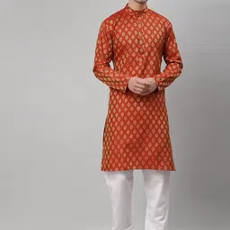 NEUDIS Men Maroon & Gold-Toned Ethnic Motifs Printed Kurta-image-71