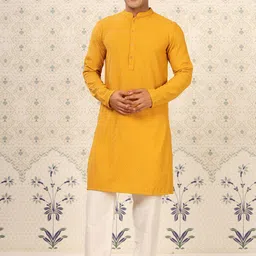 Ode by House of Pataudi Floral Embroidered Thread Work Straight Kurta-25