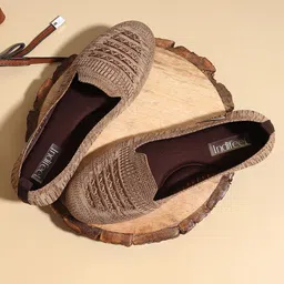 Indifeet Women Textured Slip-On Sneakers-52