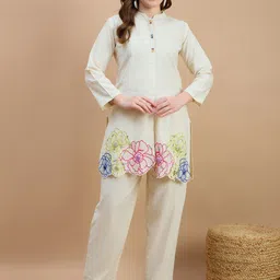 ZUMMER Floral Embroidered Cotton Tunic & Trousers Co-Ords Set-image-27