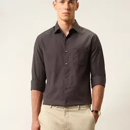 Arrow Men Slim Fit Solid Spread Collar Pure Cotton Formal Shirt-picture-24