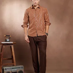 Campus Sutra Metallic-Vined Self Design Comfort Regular Fit Casual Shirt-image-32