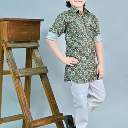 ahhaaaa Boys Floral Printed Regular Thread Work Kurta with Pyjamas image 4